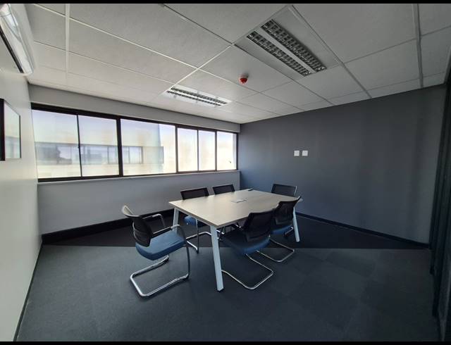290M² OFFICE TO LET IN SANDTON CENTRAL